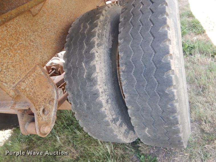 image for item FT9013 1998 Trail King 8X43 bottom dump trailer