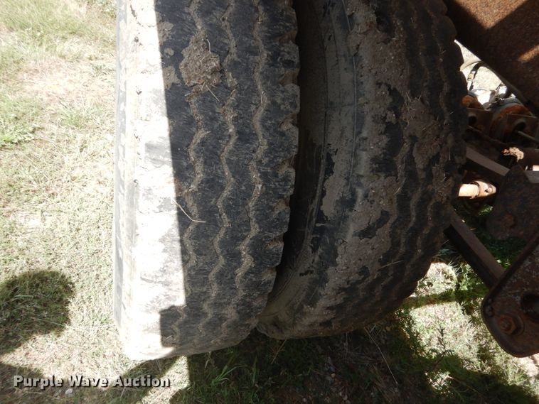 image for item FT9013 1998 Trail King 8X43 bottom dump trailer