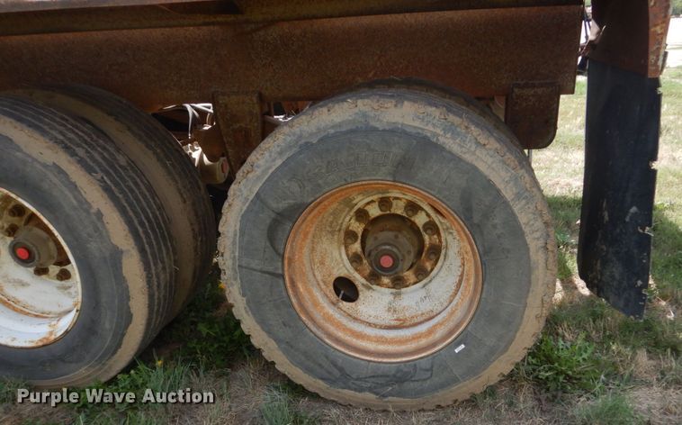 image for item FT9013 1998 Trail King 8X43 bottom dump trailer