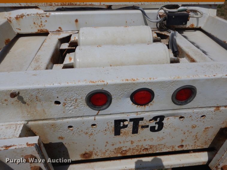 image for item FT9014 1999 Red River Dump25 bottom dump pup trailer