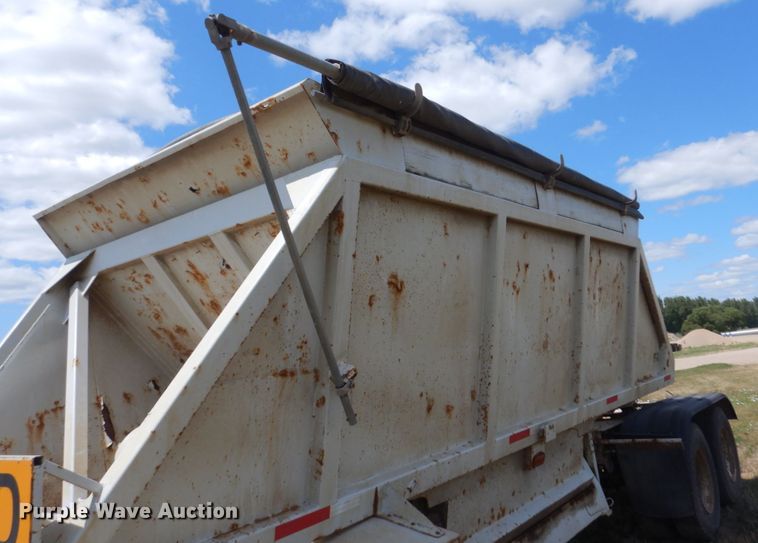 image for item FT9014 1999 Red River Dump25 bottom dump pup trailer