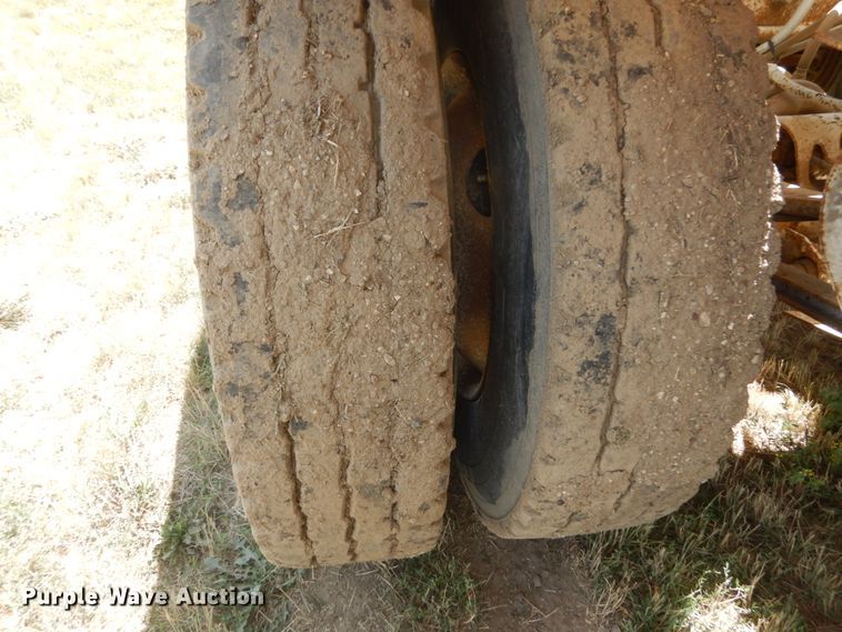 image for item FT9014 1999 Red River Dump25 bottom dump pup trailer