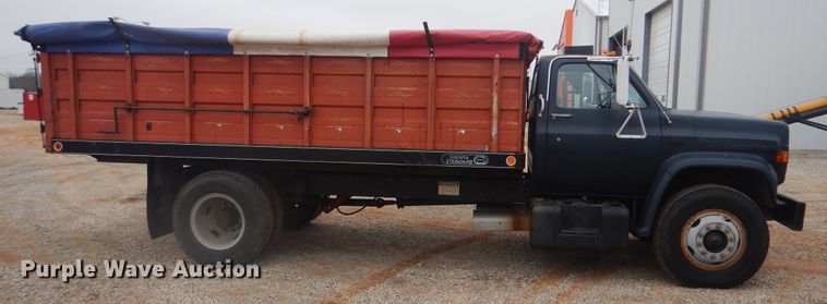 image for item GD9219 1988 Chevrolet C70 dump truck