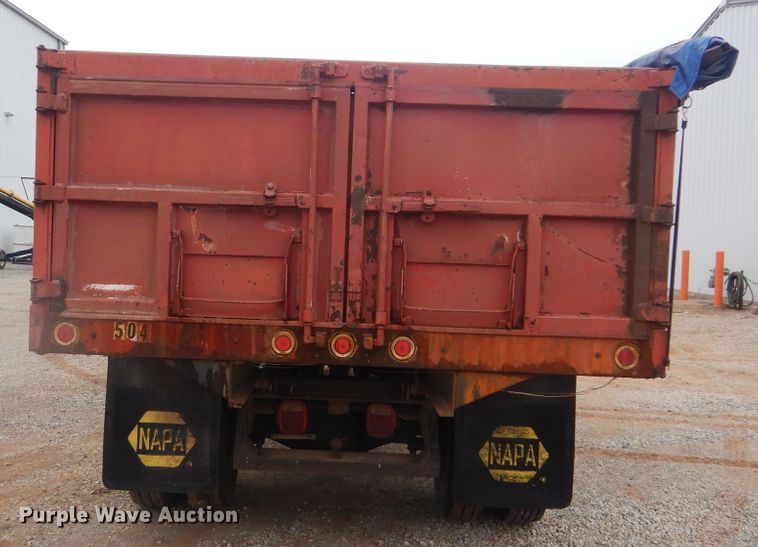 image for item GD9219 1988 Chevrolet C70 dump truck