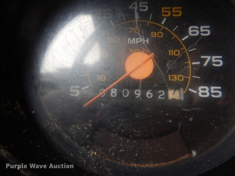 image for item GD9219 1988 Chevrolet C70 dump truck