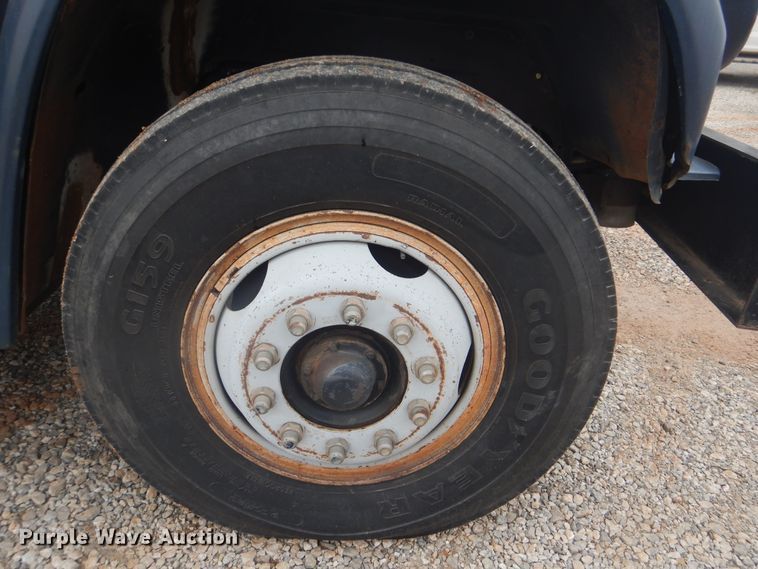 image for item GD9219 1988 Chevrolet C70 dump truck