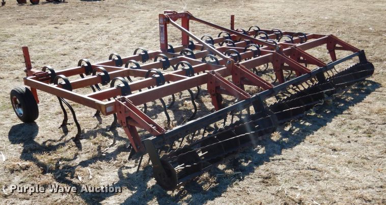 image for item GE9280 Unverferth Perfecta II field cultivator