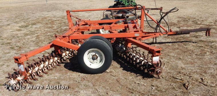 image for item GE9295 Richardson MTB mulch treader