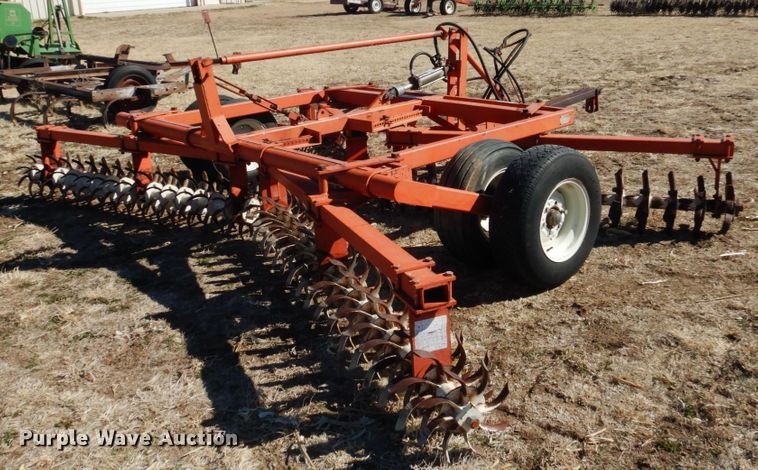 image for item GE9295 Richardson MTB mulch treader