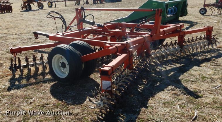 image for item GE9295 Richardson MTB mulch treader