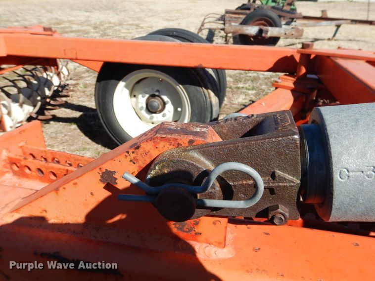 image for item GE9295 Richardson MTB mulch treader