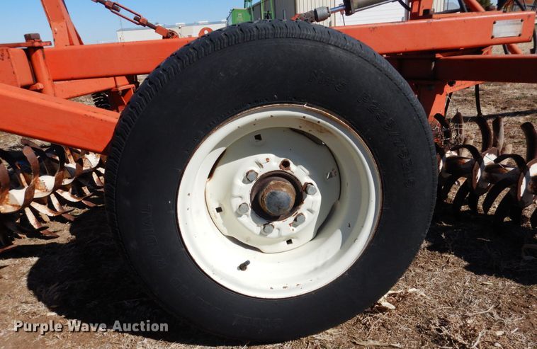 image for item GE9295 Richardson MTB mulch treader