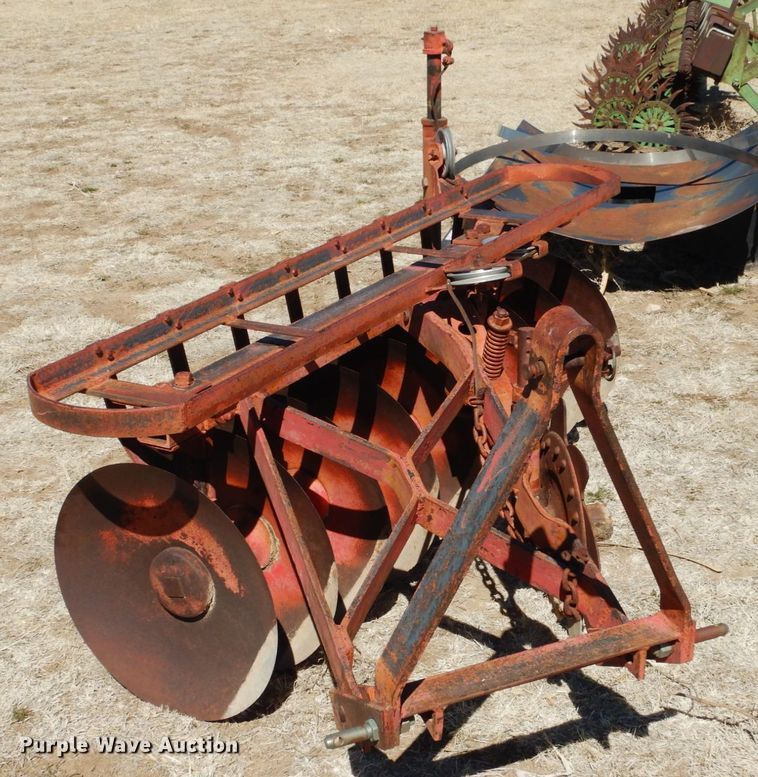 image for item GE9305 Midwest F10-49 one-way disk