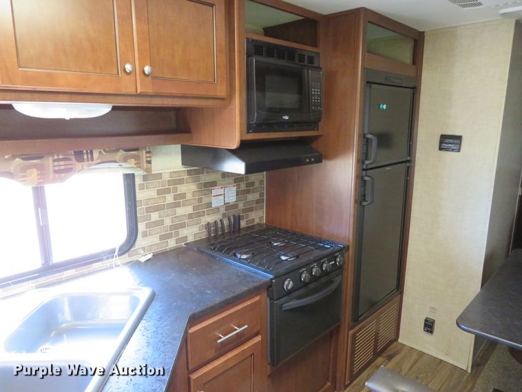 image for item GI9195 2016 Heartland 32P BHS Prowler  camper