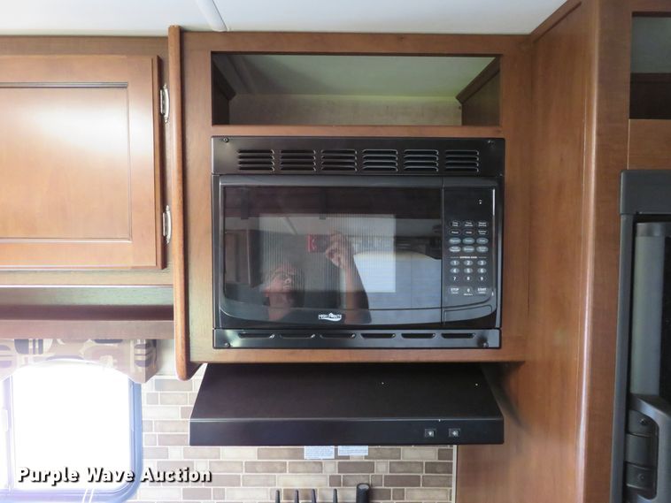 image for item GI9195 2016 Heartland 32P BHS Prowler  camper