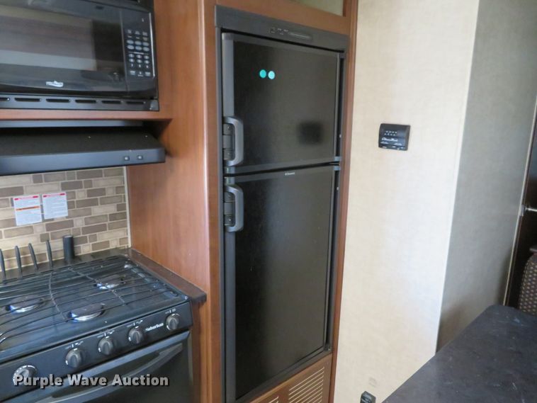 image for item GI9195 2016 Heartland 32P BHS Prowler  camper