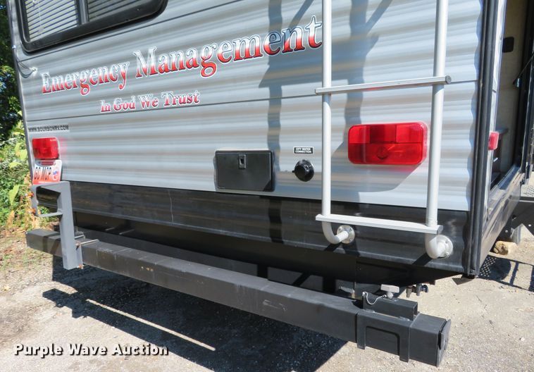 image for item GI9195 2016 Heartland 32P BHS Prowler  camper