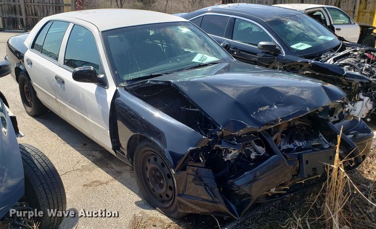 image for item GO9286 2011 Ford Crown Victoria Police Interceptor