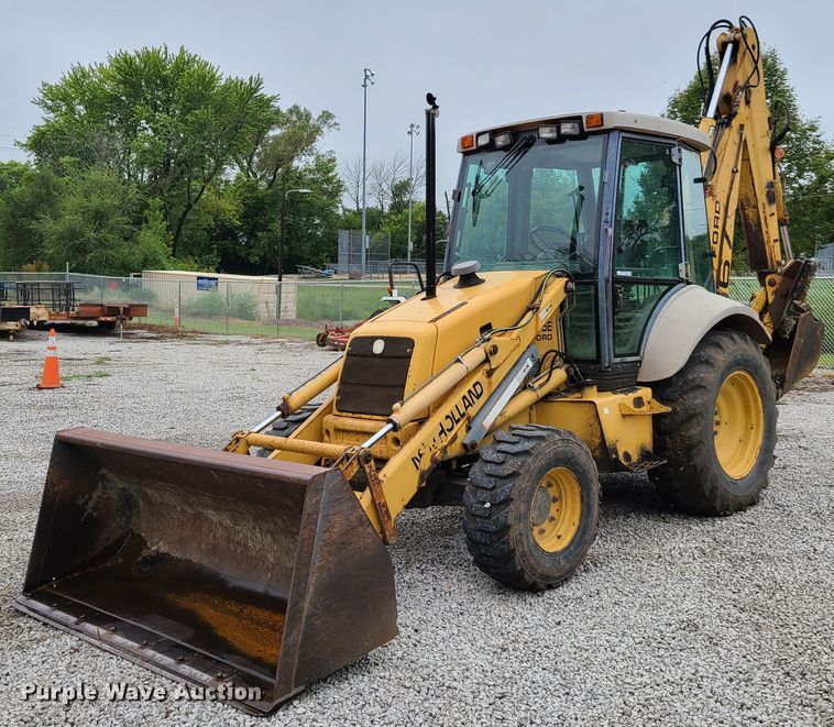image for item GO9357 New Holland 675E  backhoe