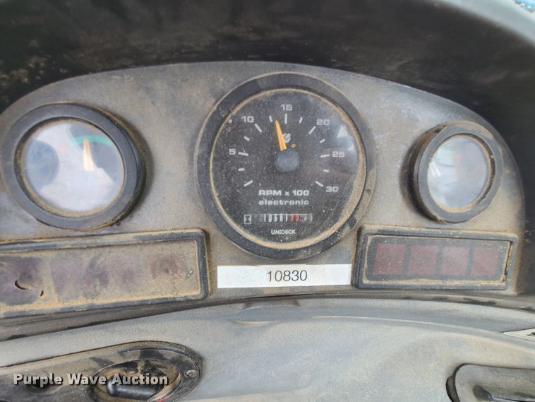 image for item GO9357 New Holland 675E  backhoe