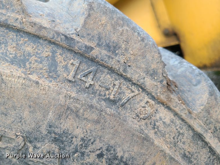 image for item GO9357 New Holland 675E  backhoe