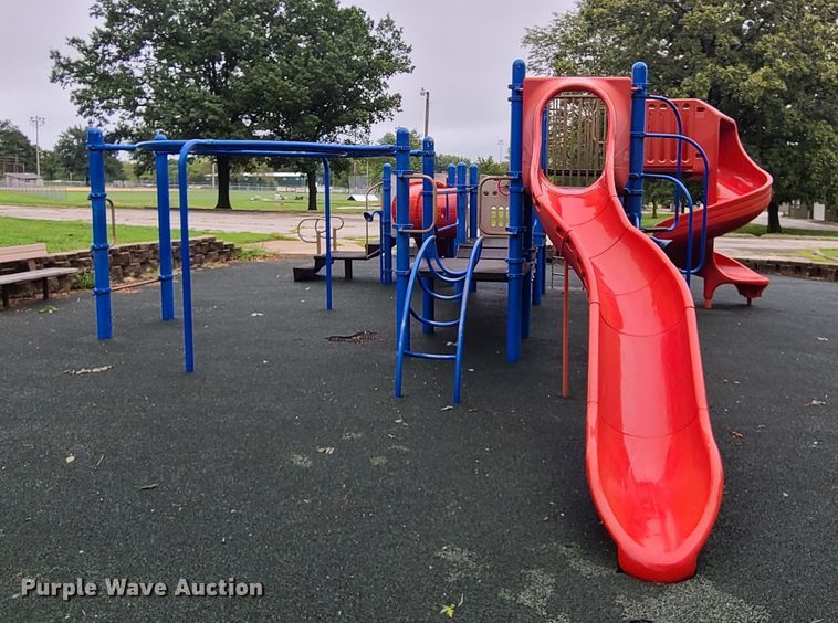 image for item GO9358 Playground equipment