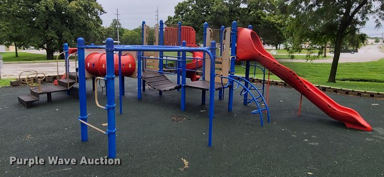 image for item GO9358 Playground equipment