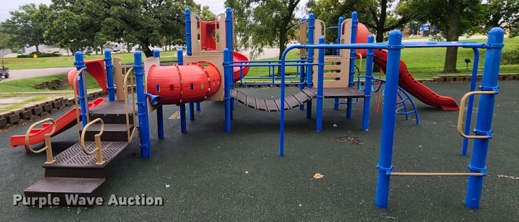image for item GO9358 Playground equipment