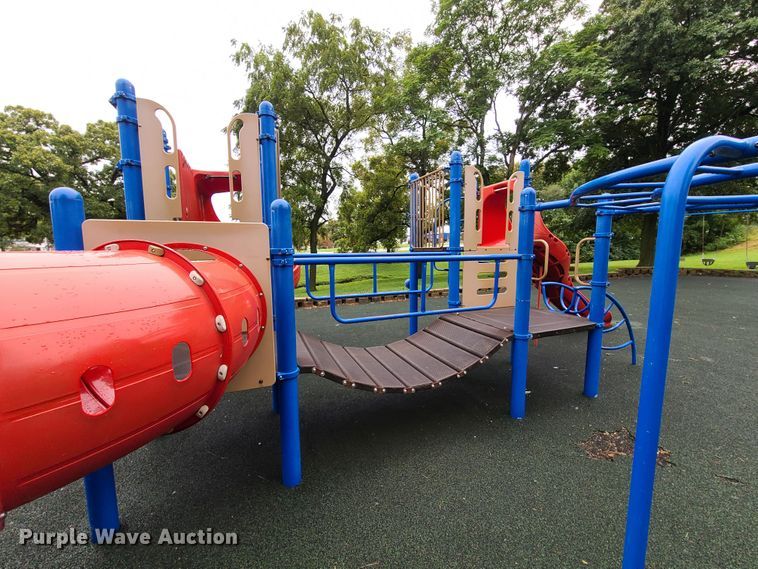 image for item GO9358 Playground equipment