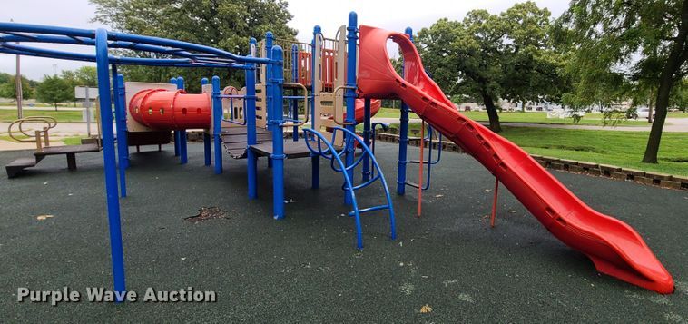 image for item GO9358 Playground equipment