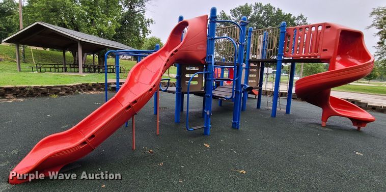 image for item GO9358 Playground equipment