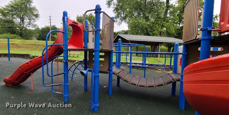 image for item GO9358 Playground equipment