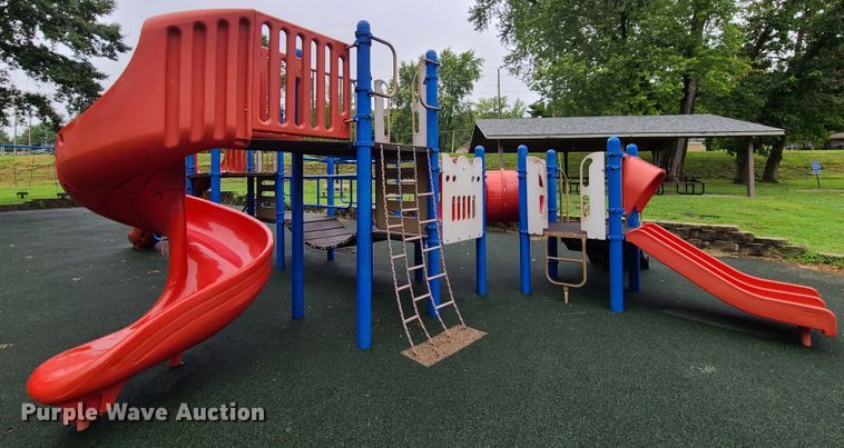 image for item GO9358 Playground equipment