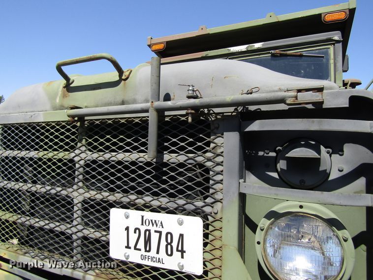 image for item GQ9114 1991 BMY Harsco M929A2  dump truck