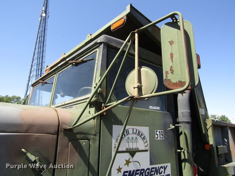 image for item GQ9114 1991 BMY Harsco M929A2  dump truck