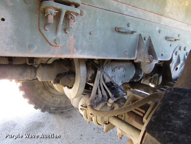 image for item GQ9114 1991 BMY Harsco M929A2  dump truck