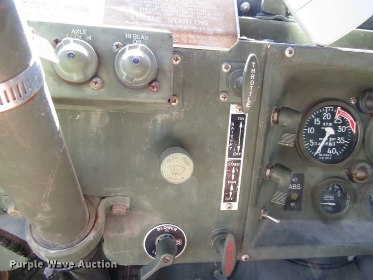 image for item GQ9114 1991 BMY Harsco M929A2  dump truck