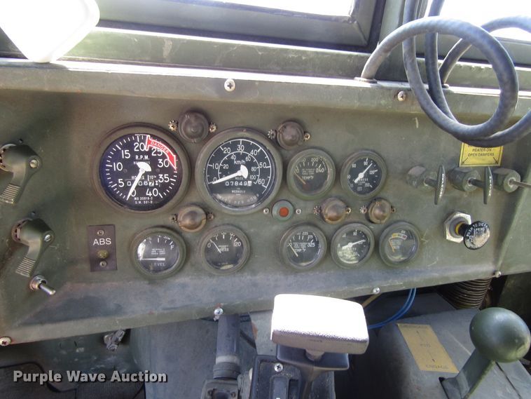 image for item GQ9114 1991 BMY Harsco M929A2  dump truck