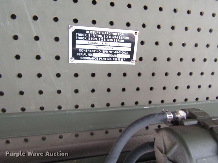 image for item GQ9114 1991 BMY Harsco M929A2  dump truck