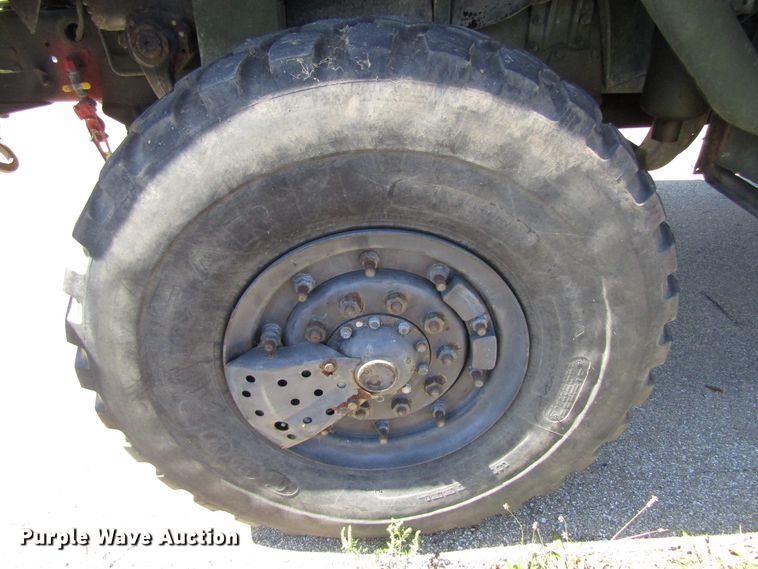 image for item GQ9114 1991 BMY Harsco M929A2  dump truck