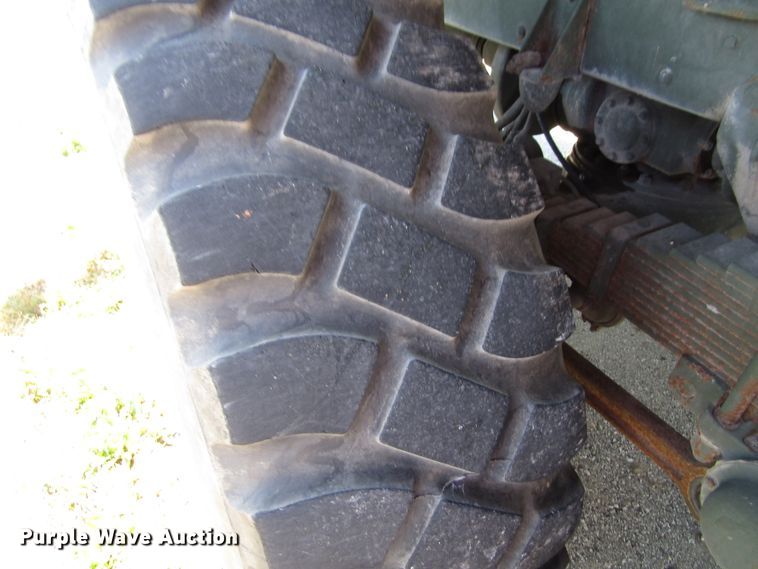 image for item GQ9114 1991 BMY Harsco M929A2  dump truck