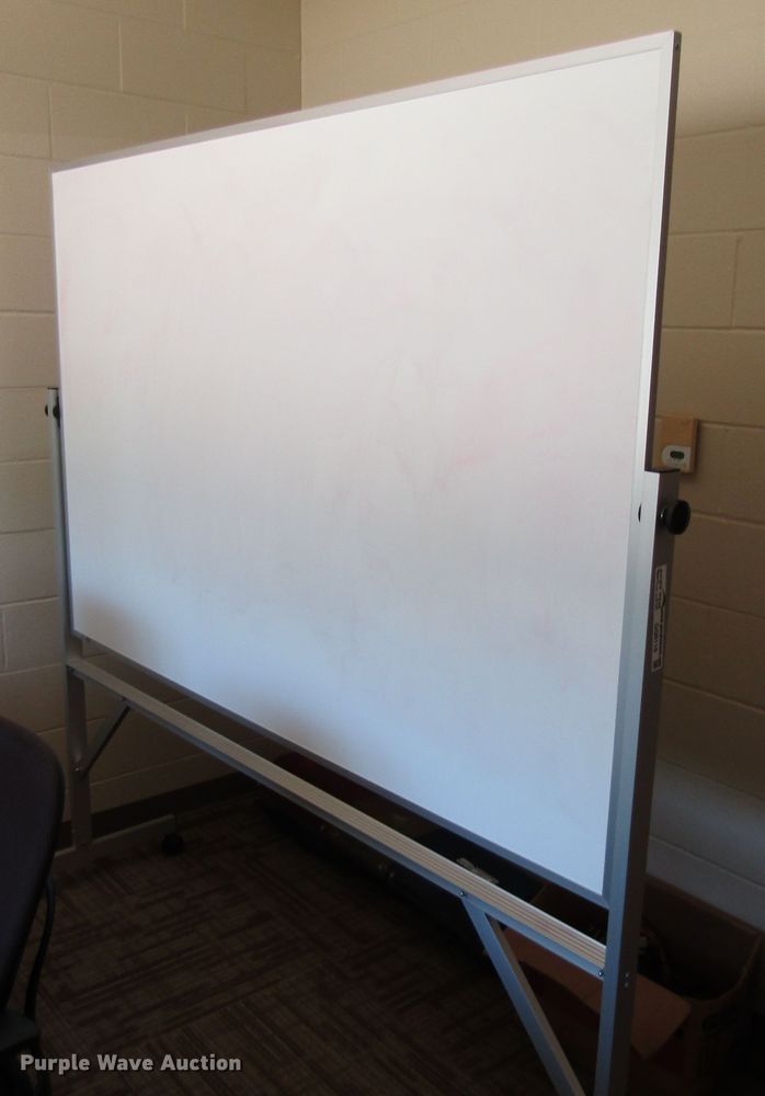 image for item GQ9118 Whiteboard
