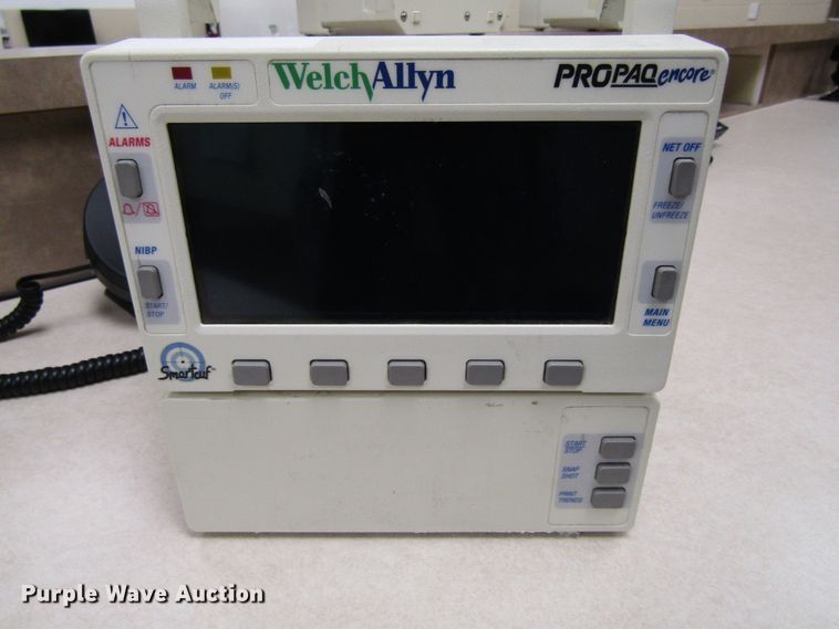 image for item GQ9121 (4) Propaq Encore vitals monitors