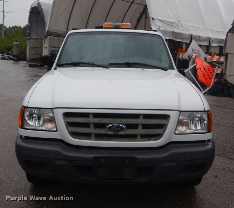 image for item GR9805 2002 Ford Ranger  dump bed pickup truck