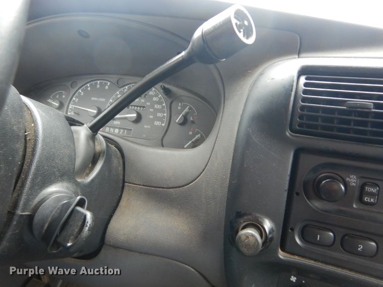 image for item GR9805 2002 Ford Ranger  dump bed pickup truck