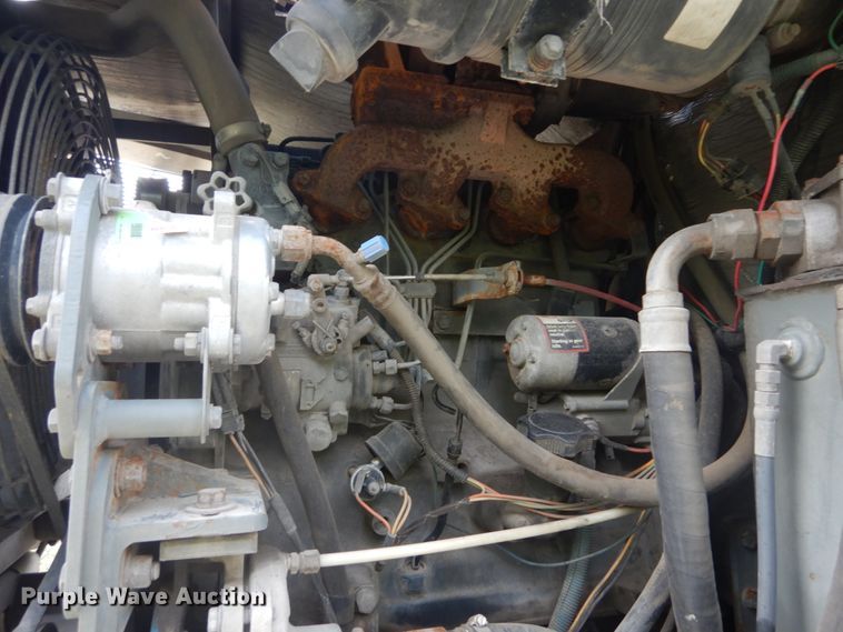 image for item GV9212 2006 Elgin Pelican P  street sweeper