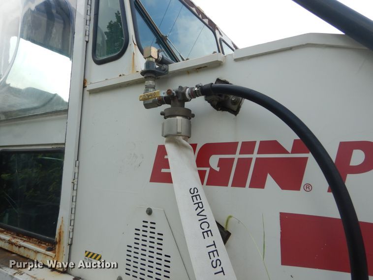 image for item GV9212 2006 Elgin Pelican P  street sweeper