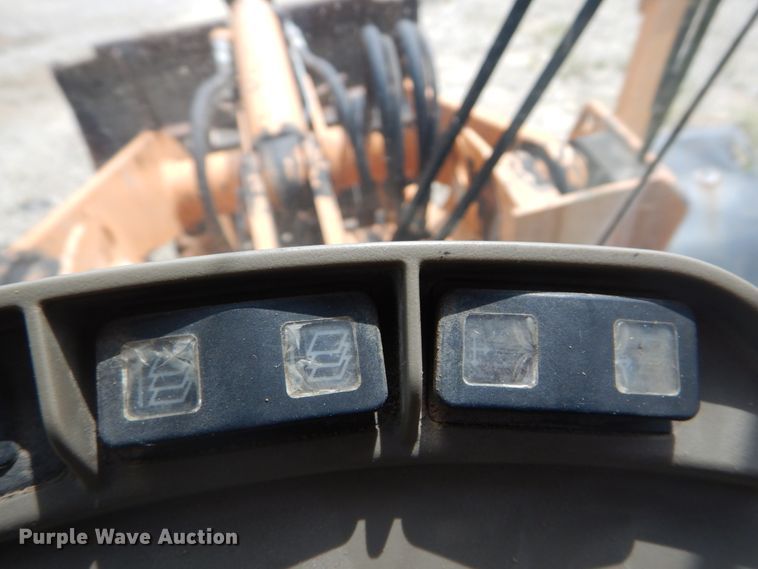 image for item GV9214 2005 Case 521D  wheel loader