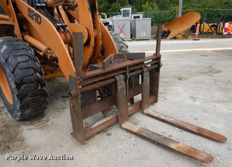 image for item GV9214 2005 Case 521D  wheel loader