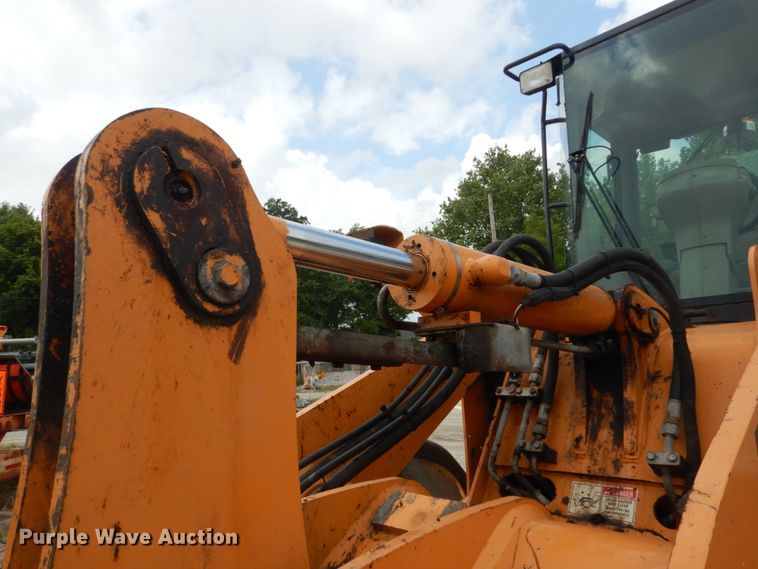image for item GV9214 2005 Case 521D  wheel loader